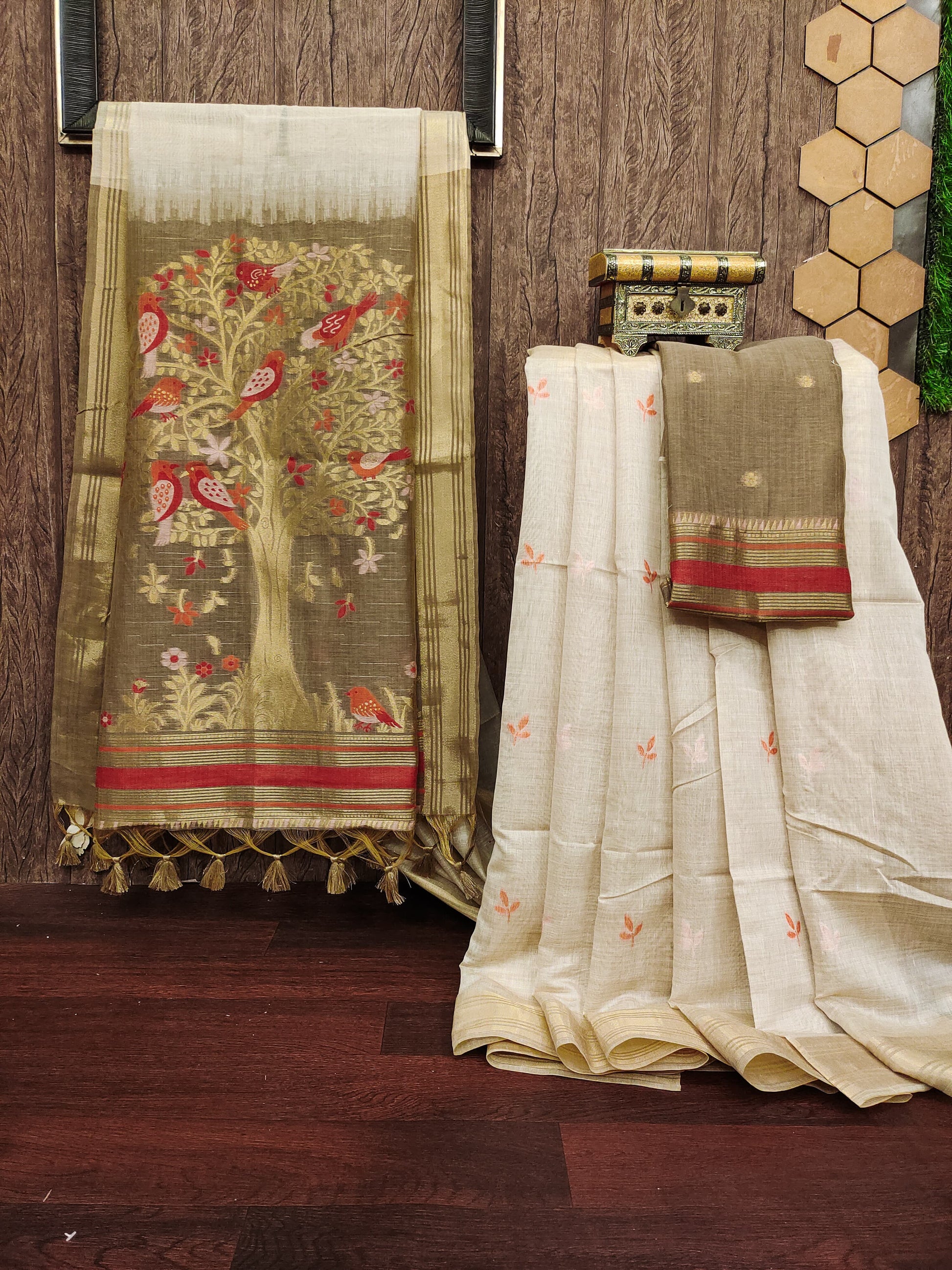 HOORIYA FASHIONS - PREMIUM SOFT MUGA COTTON SAREE.