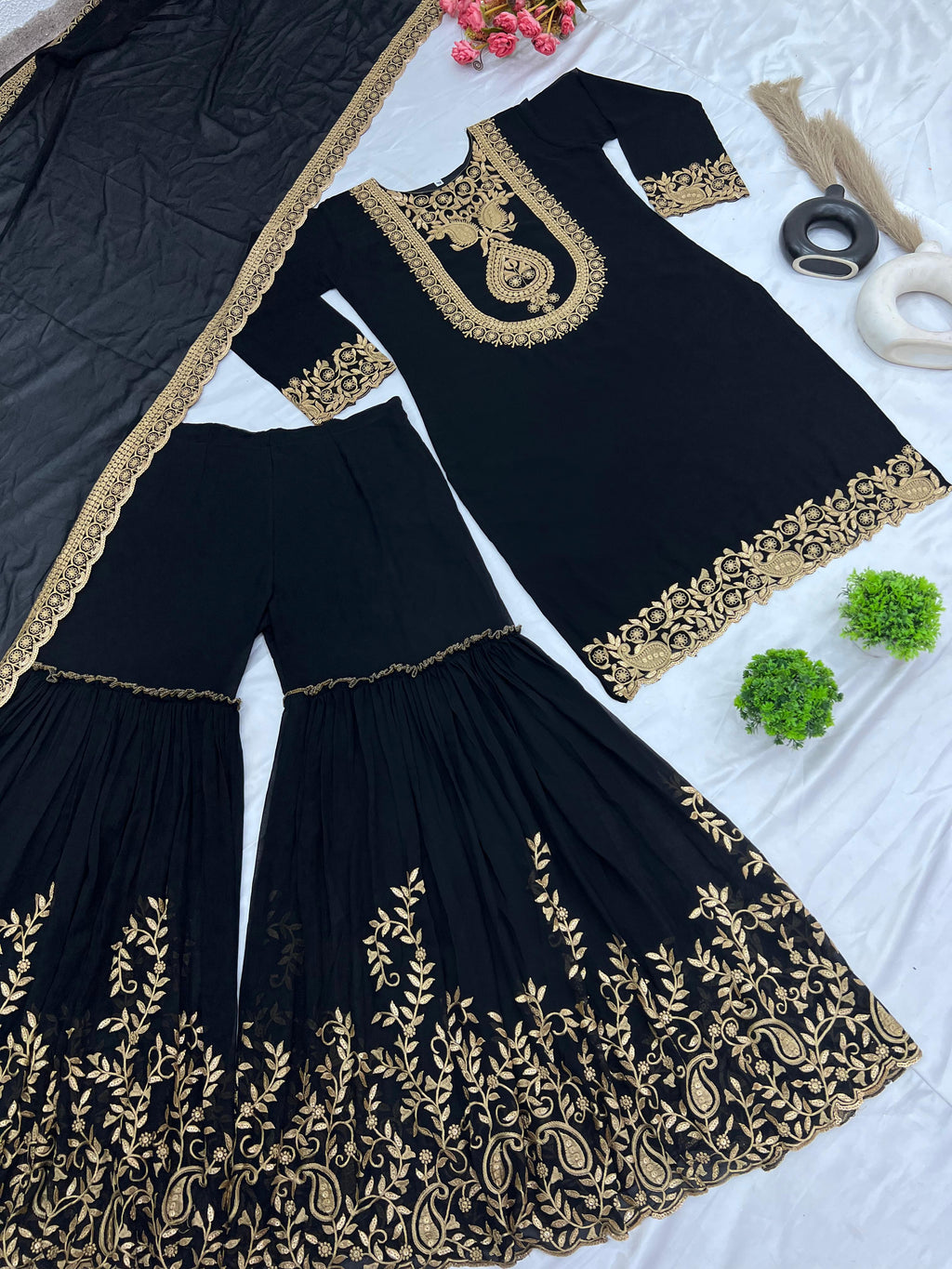 Hooriya Fashions - Top-Bottom And Dupatta Set.