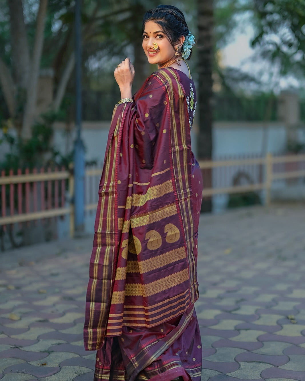 Hooriya fashions - Soft Silk Sarees
