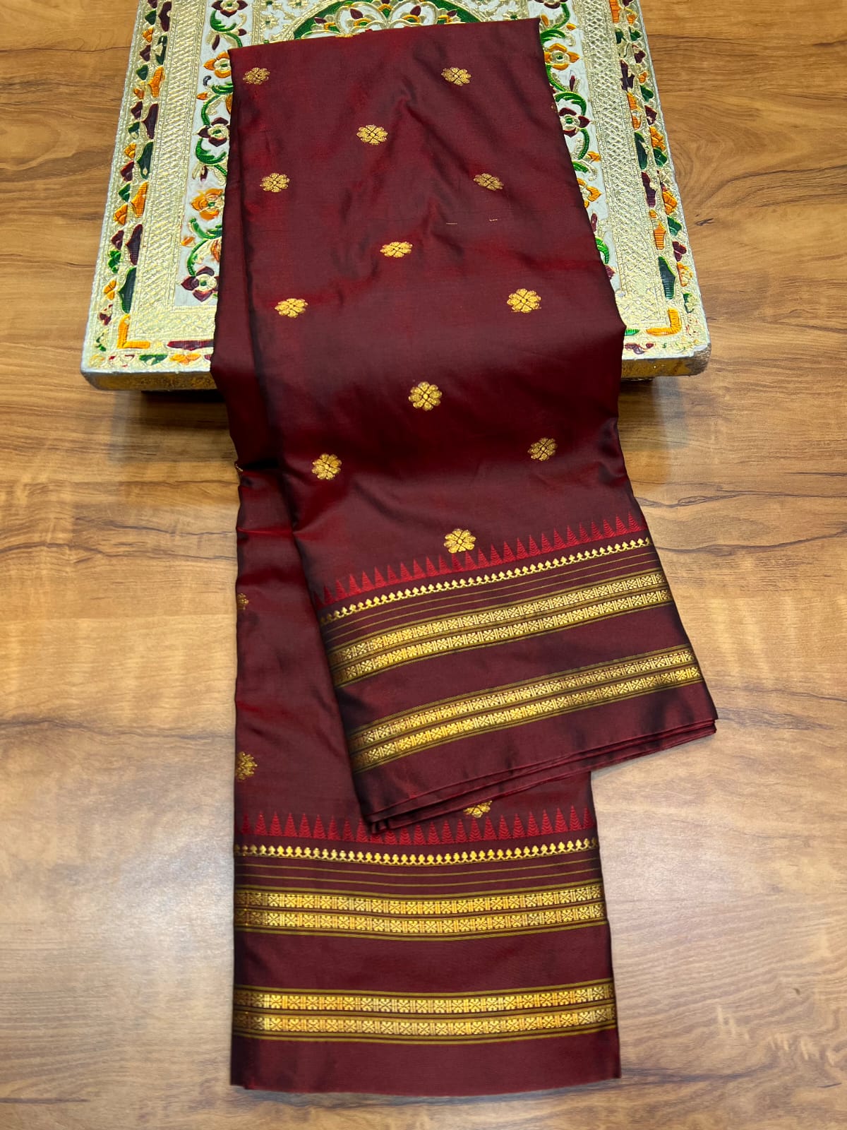 Hooriya fashions - Soft Silk Sarees