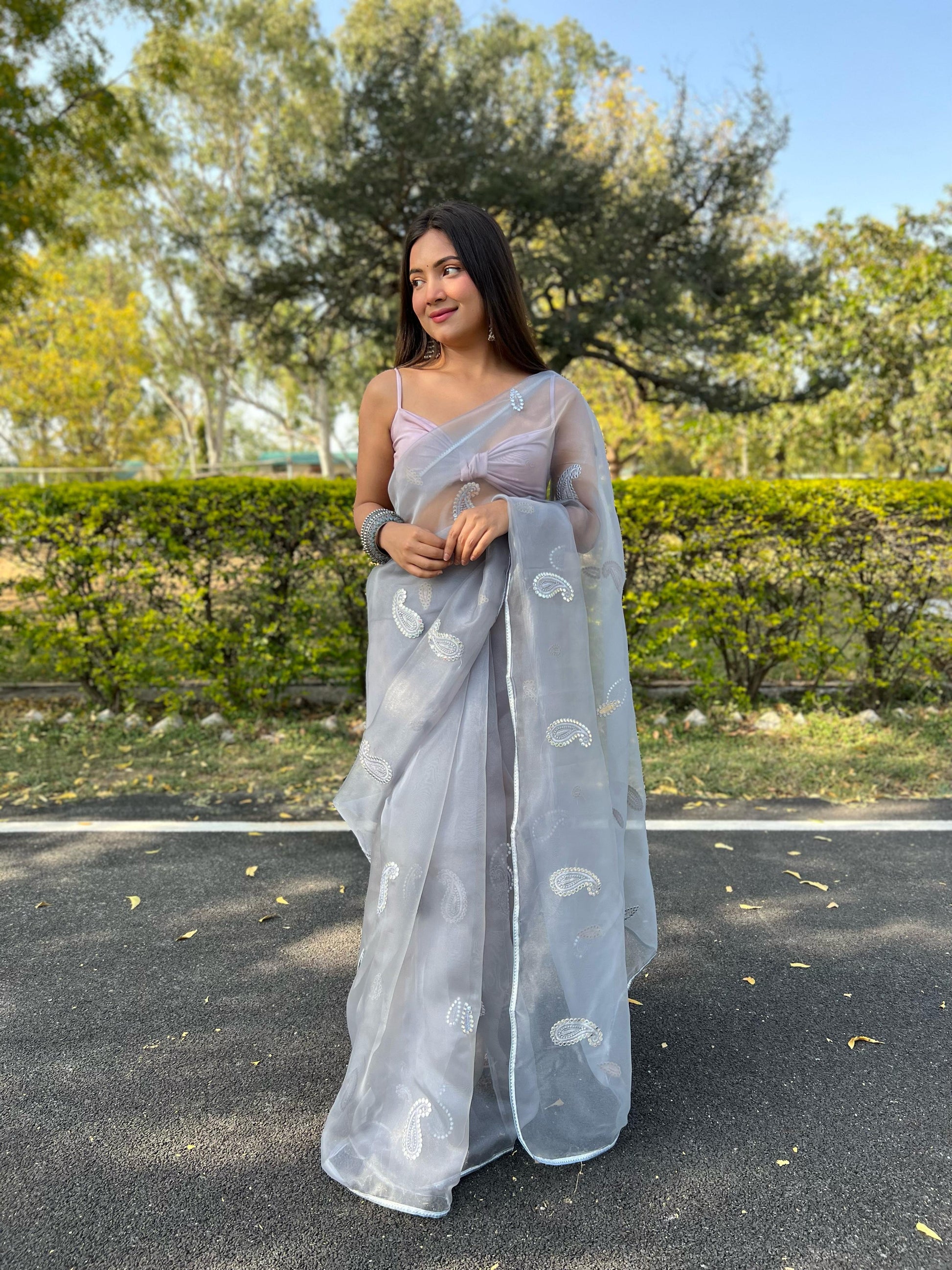 hooriya Fashions - Organza Gotawork saree