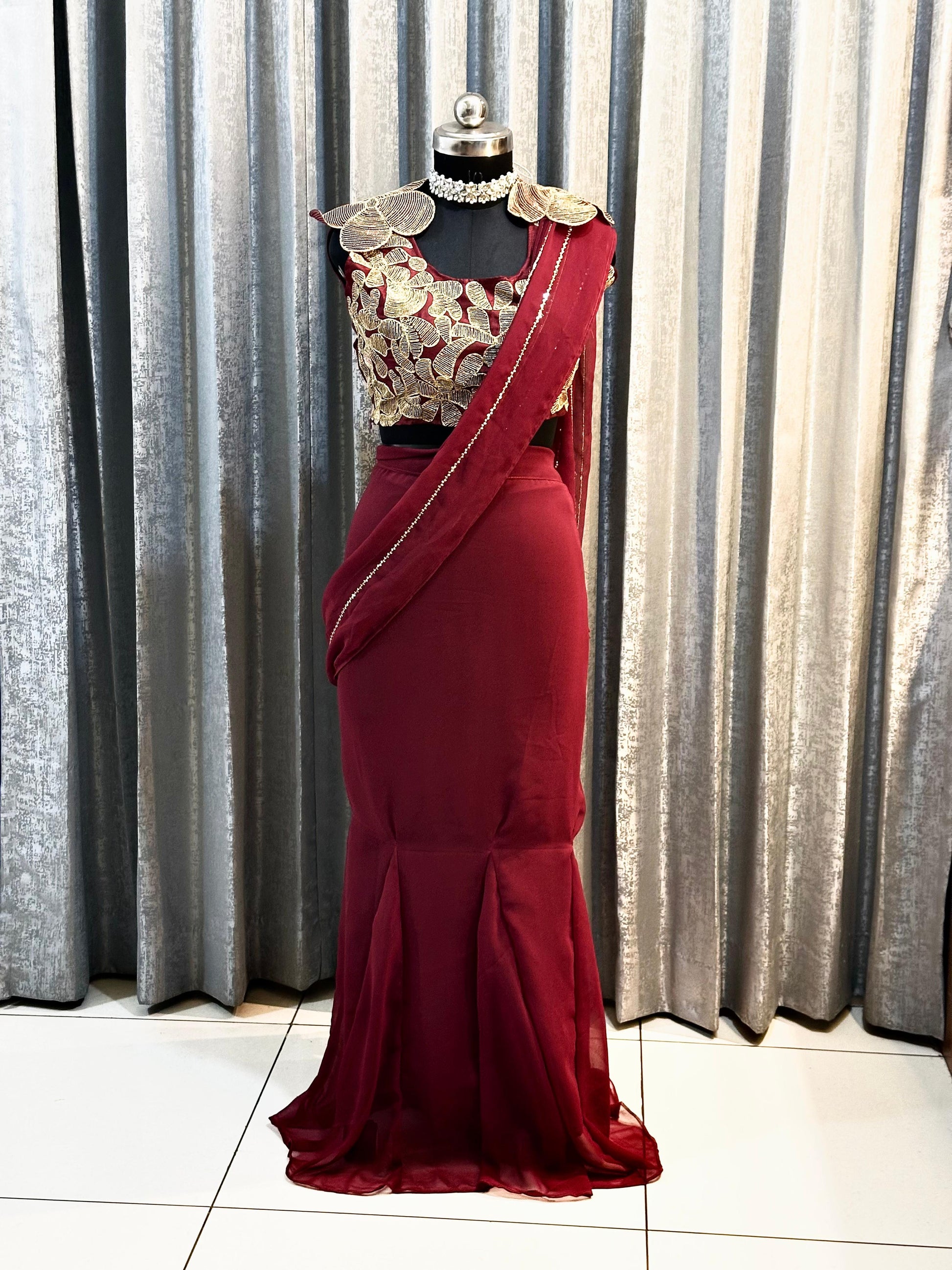 Hooriya Fashion -  Lehenga Saree