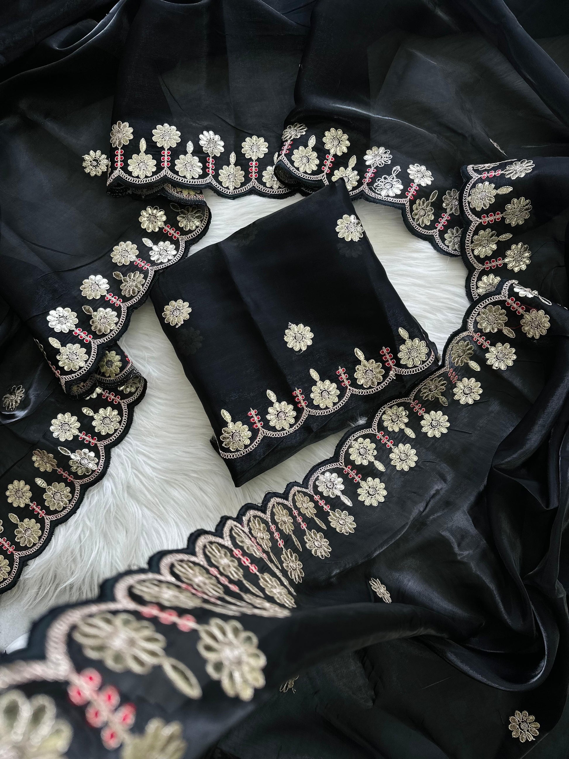 hooriya fashions -  jimmy choo saree
