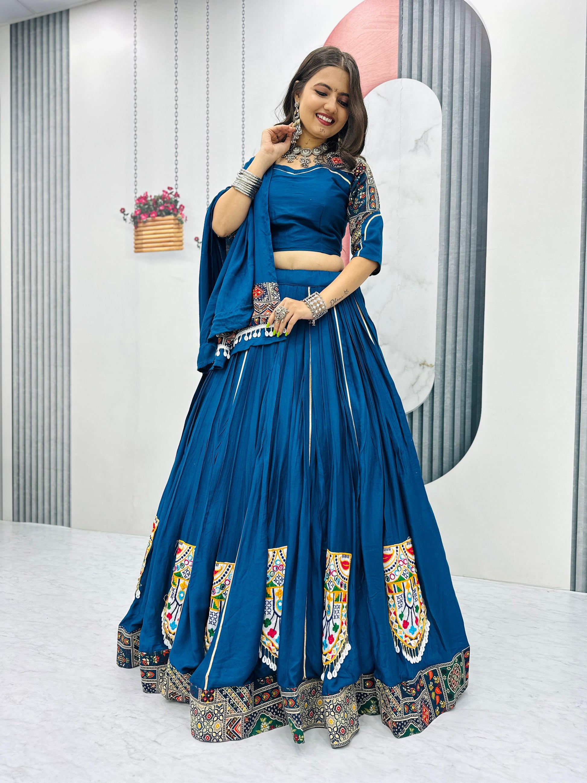 Hooriya Fashions - Lehenga Choli.