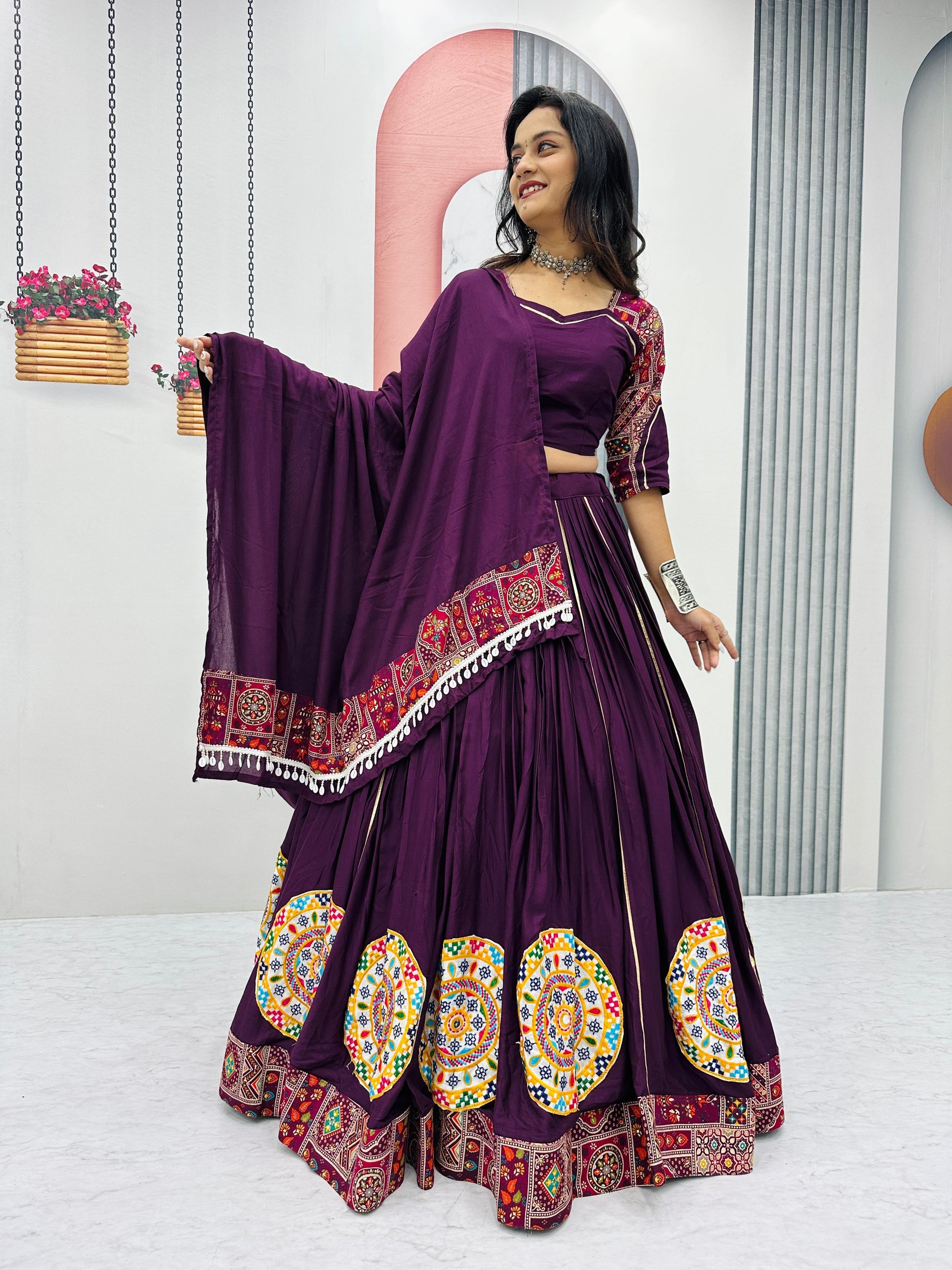 Hooriya Fashions - Lehenga Choli.