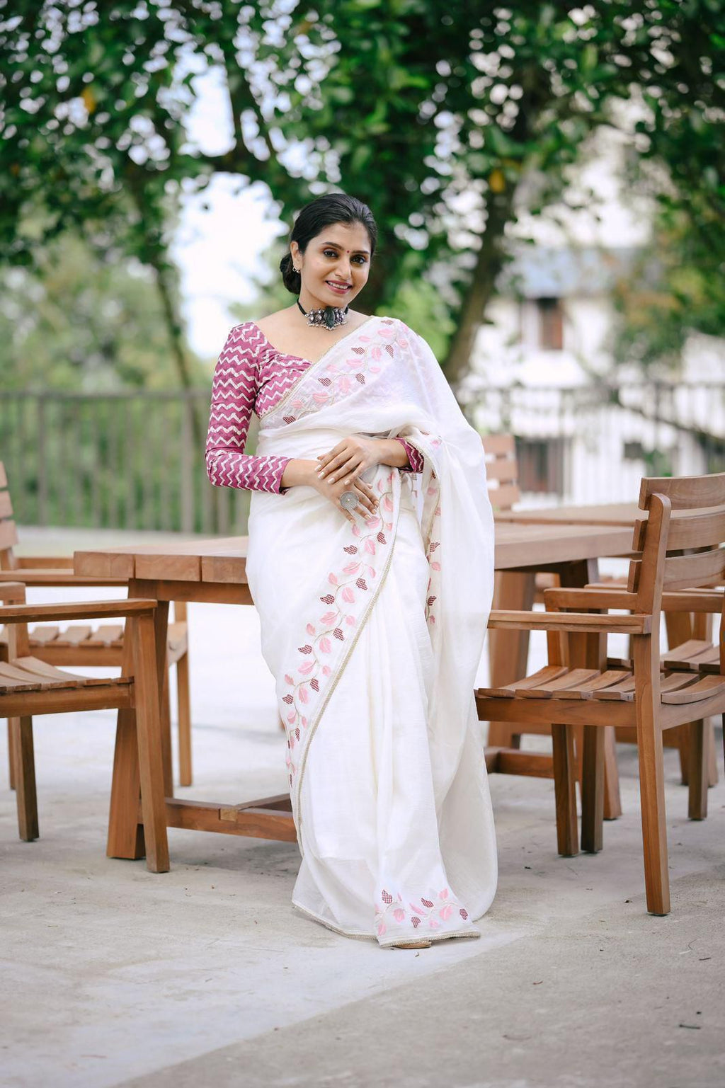 Hooriya Fashions -  premium single color edition deaigner saree.