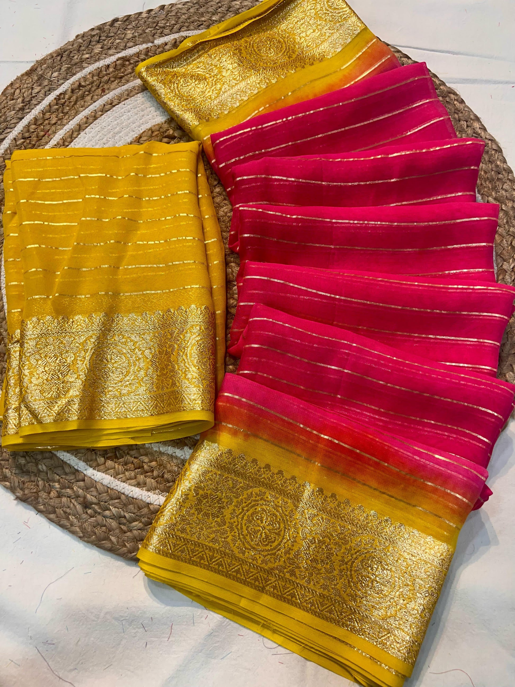 Hooriya fashions - 3D Viscose Georgette Saree