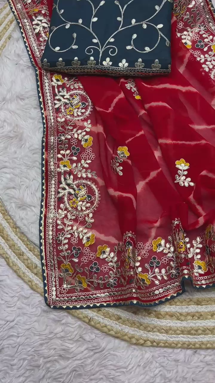 Hooriya fashions - soft Georgette Saree.