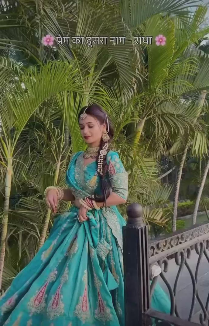 HOORIYA FSHIONS - Heavy Embroidery Lenhanga Choli