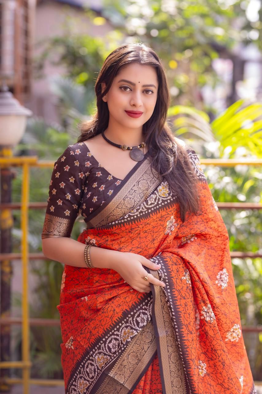 Hooriya Fashions - New fancy crack batik saree.