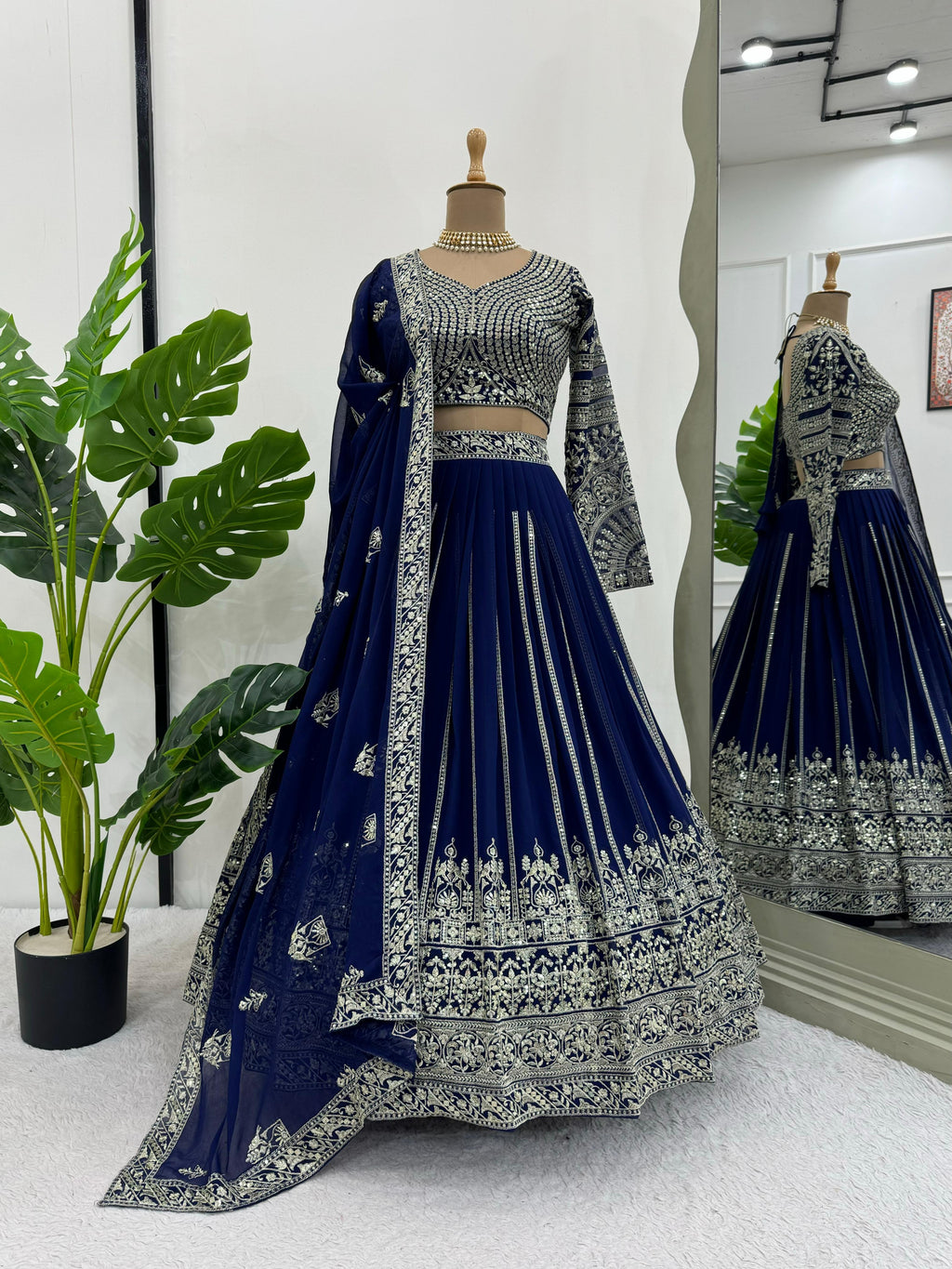Hooriya Fashions - Lehenga Choli