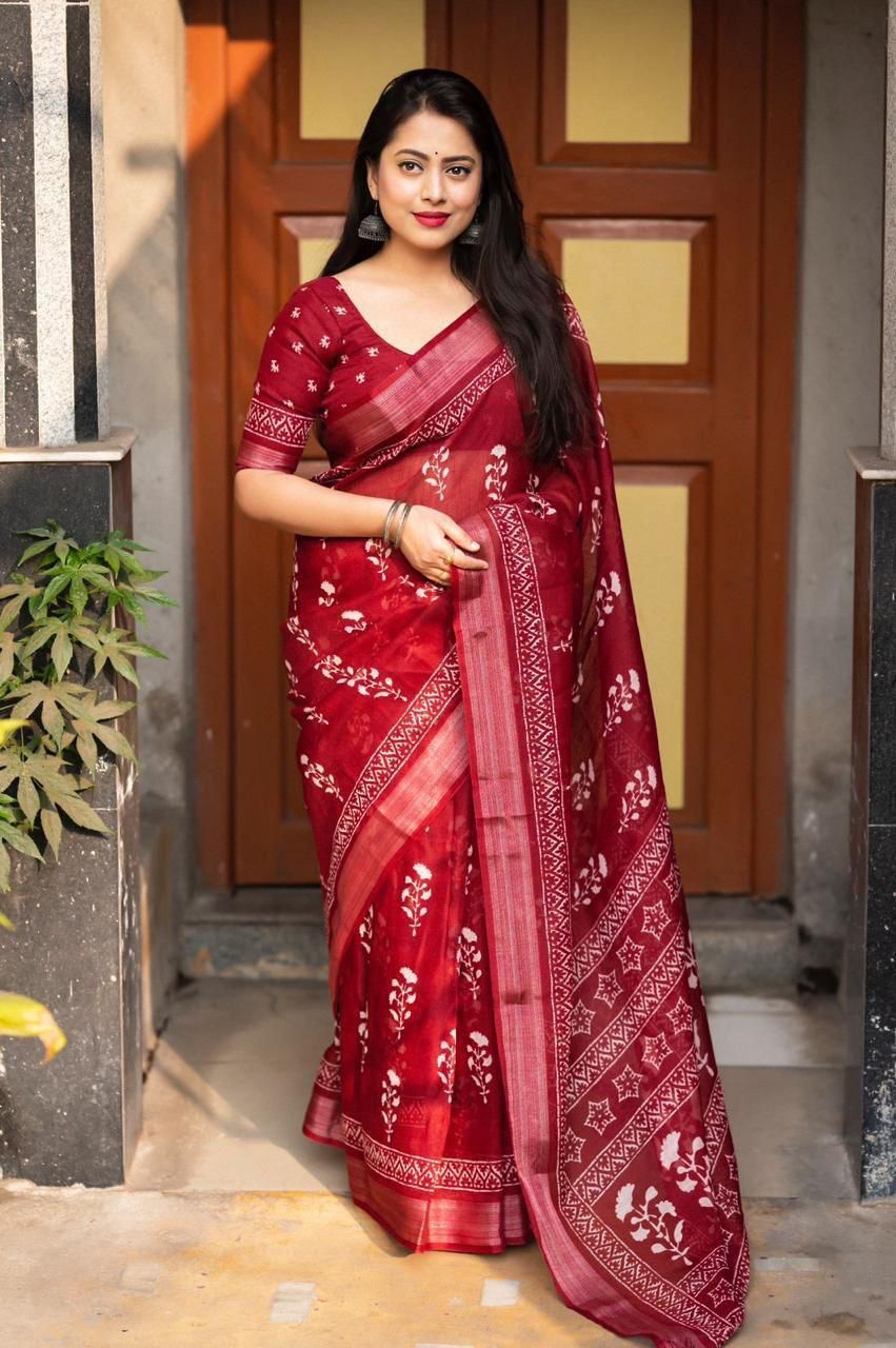 Hooriya Fashions - New linen pattu border printed Saree.