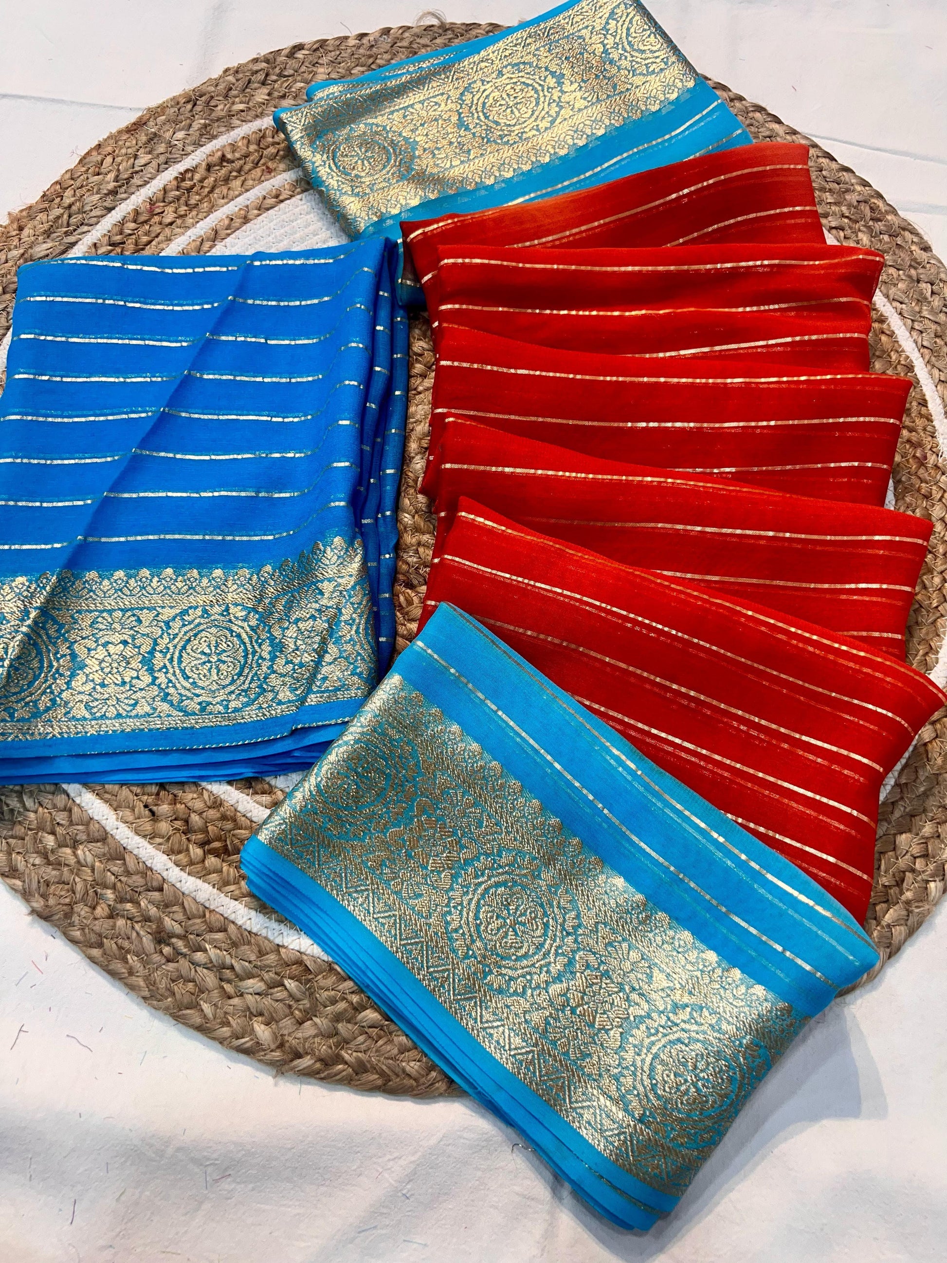 Hooriya fashions - 3D Viscose Georgette Saree